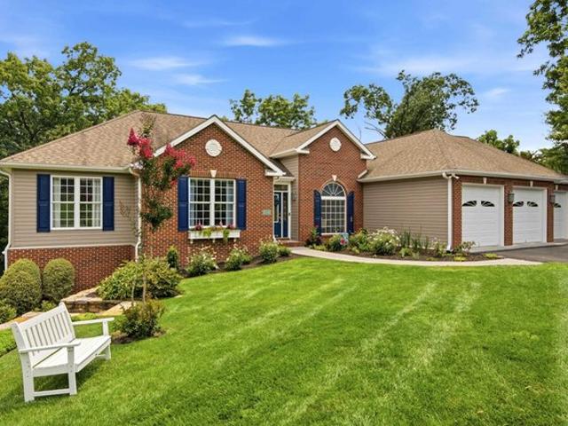 House for sale in Virginia
