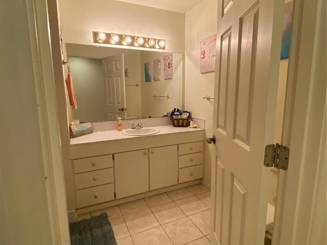 Condo for sale in Ocean Shores
