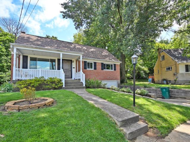 House for sale in Roselawn, Ohio
