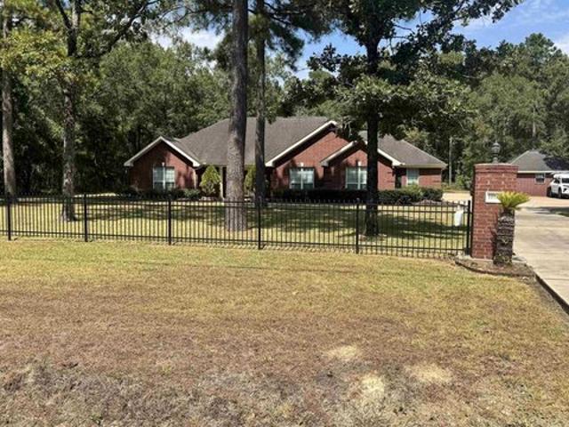 House for sale in Jefferson, Texas