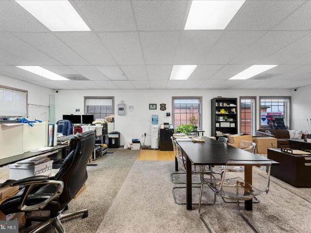 Commercial for rent in Tara Wood, Bull Run