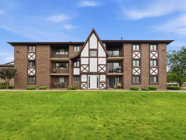Condo for sale in Palos Hills, Illinois