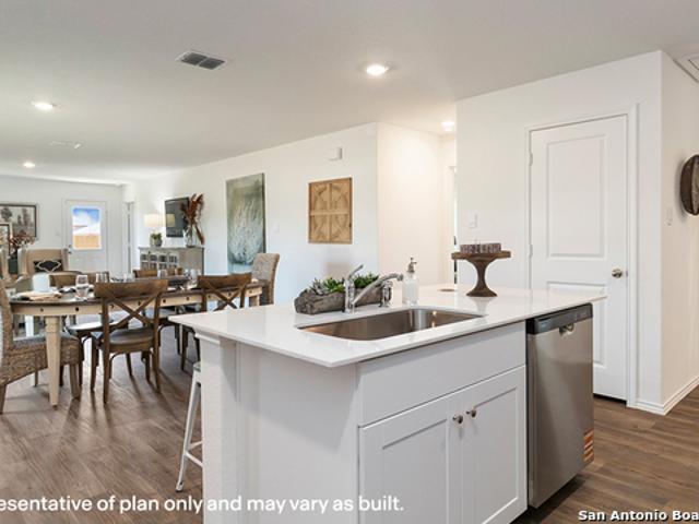House for sale in Converse, Texas