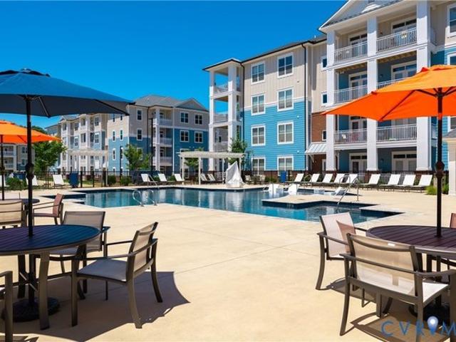 Condo for sale in Virginia