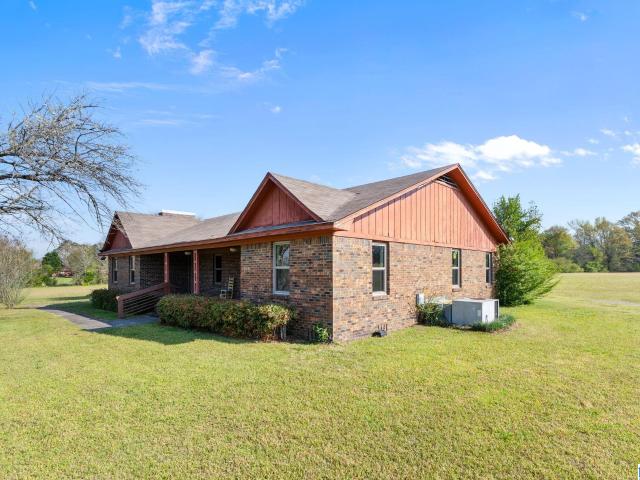 House for sale in Jemison, Alabama