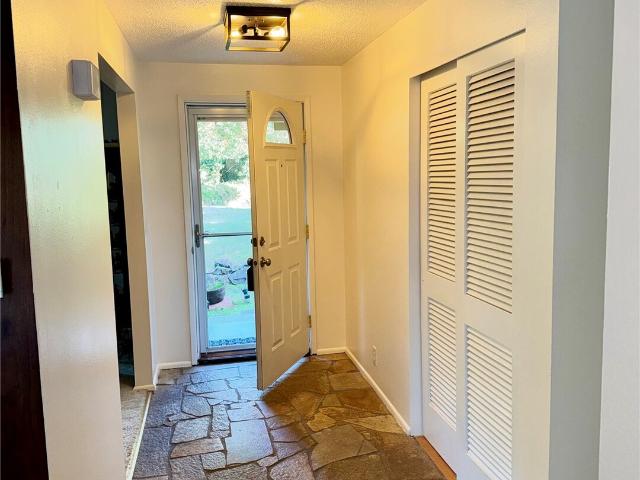 House for sale in Lakewood, Pierce County