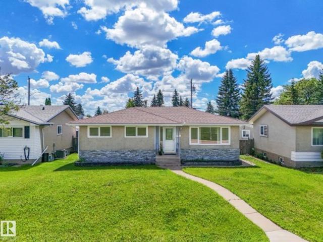 House for sale in Wedgewood, Alberta