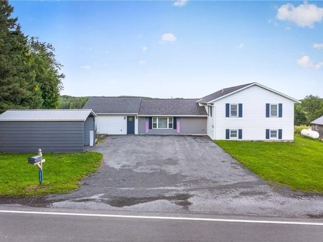 House for sale in Sauquoit, Town of Paris