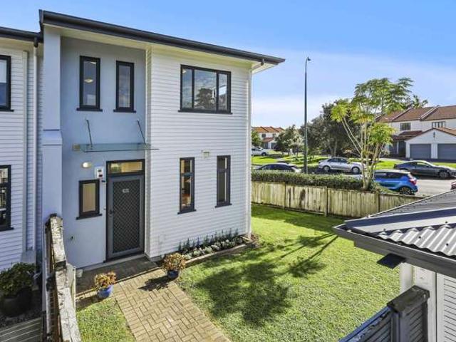 House for sale in Howick
