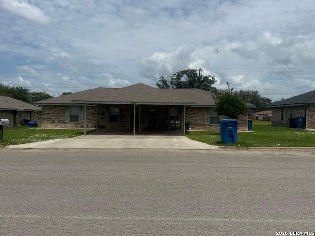 House for sale in Pleasanton, Texas