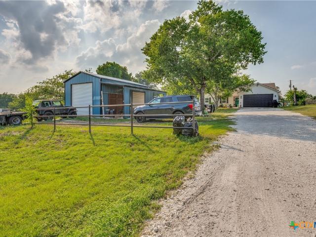 House for sale in China Spring, Texas