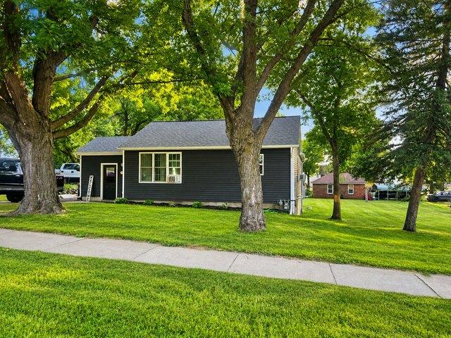 House for sale in Windom, Minnesota