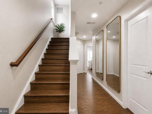 Townhouse for sale in Oxon Hill, Prince George's County