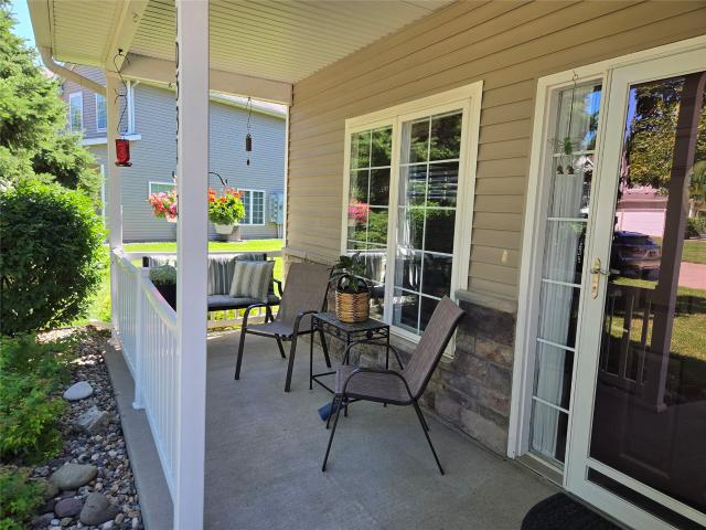 Condo for sale in Urbandale, Iowa