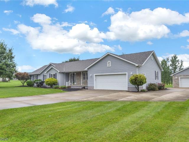 House for sale in Glouster, Ohio