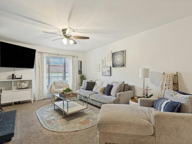 Condo for sale in Dallas, Texas