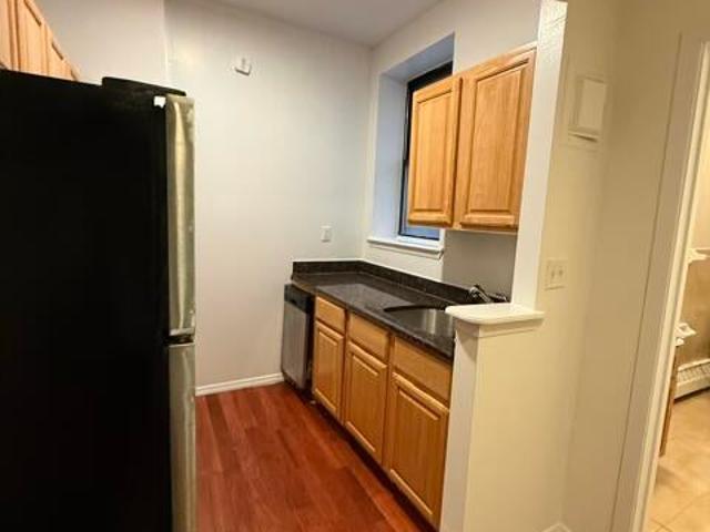 Room for rent in Arverne, New York