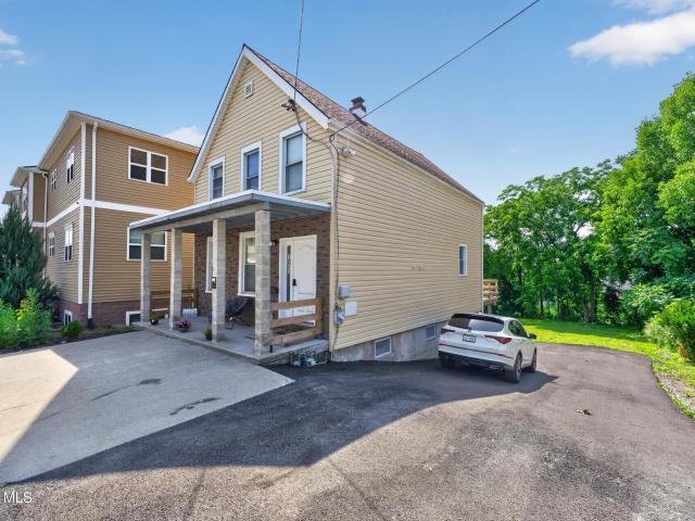 House for sale in Rensselaer, New York