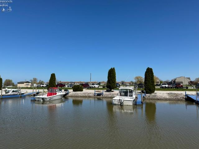 Land for sale in Long Beach, Oak Harbor