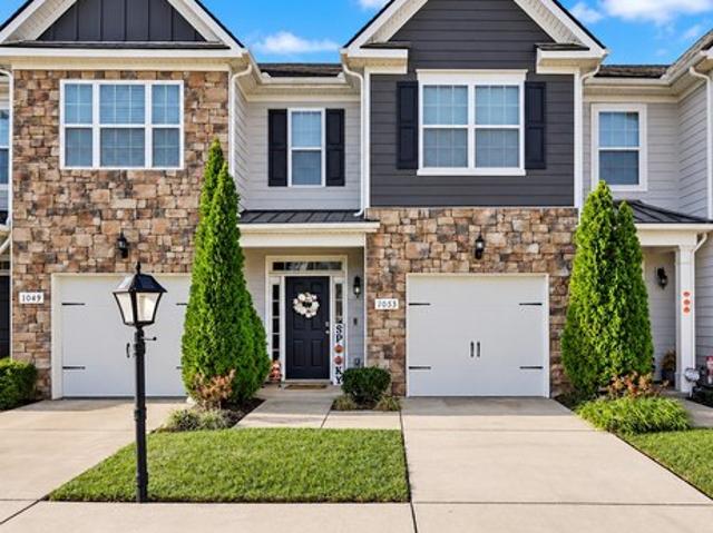 Townhouse for sale in Pleasant View, Middle Tennessee