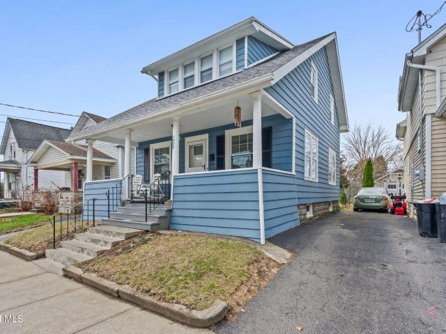 House for sale in Schenectady, New York