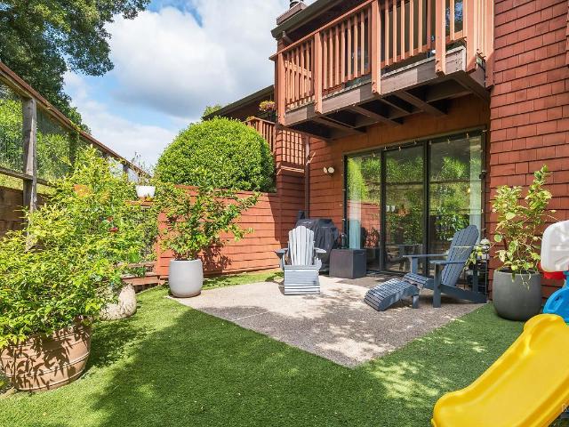 Townhouse for sale in Novato, California