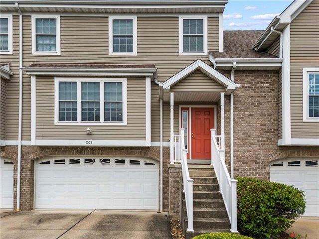 Townhouse for sale in Canonsburg, Pennsylvania
