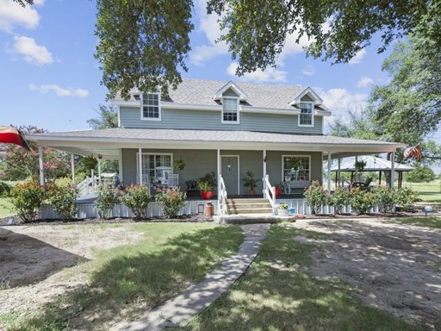 House for sale in Terrell, Texas