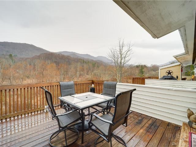Condo for sale in Seven Devils, Watauga County
