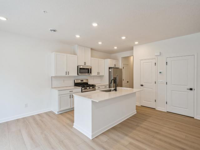 Townhouse for sale in Hennepin, Minnesota