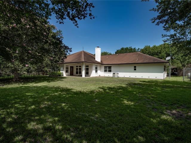 Farm for sale in Columbus, Texas
