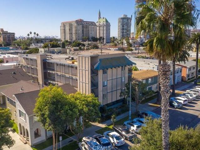 Condo for sale in Long Beach, California