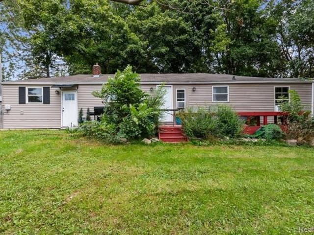 House for sale in Burton, Michigan