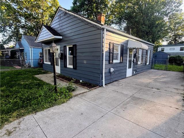 House for sale in Summit, Ohio