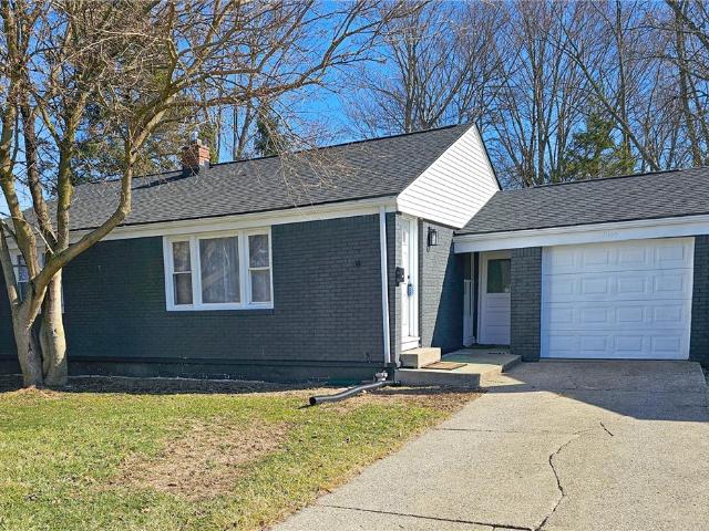 House for sale in Struthers, Ohio