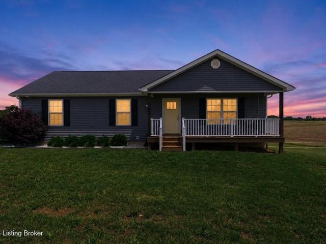 House for sale in Cecilia, Kentucky