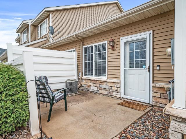 Townhouse for sale in Otsego