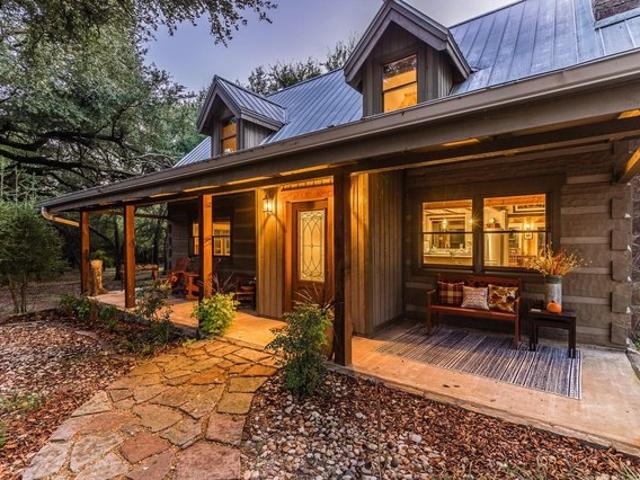 House for sale in Whitney, Texas