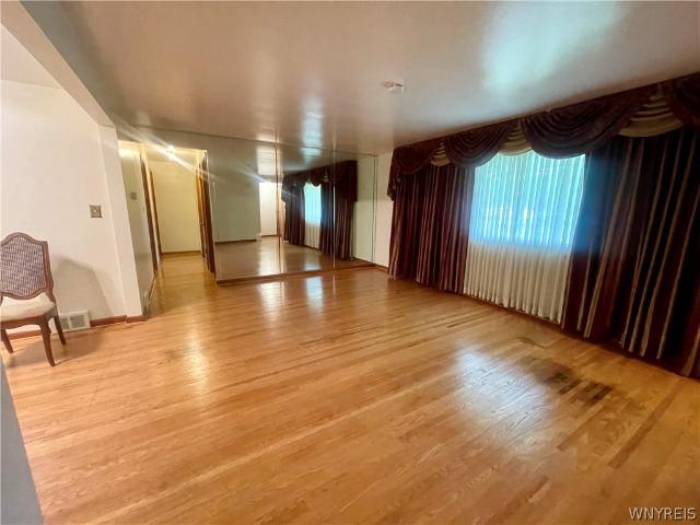 House for sale in Tonawanda, New York