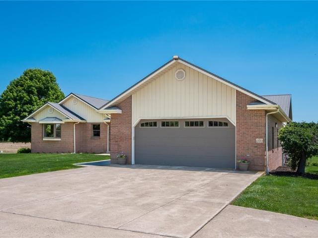 House for sale in Somerset, Ohio