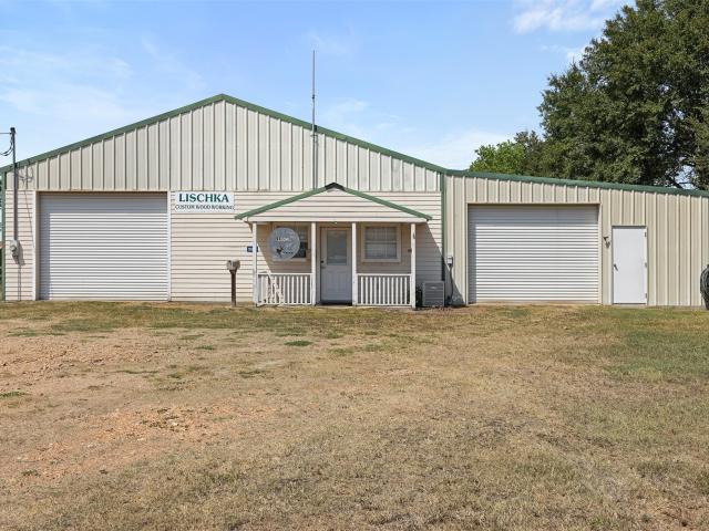 Farm for sale in Cochran, Bellville