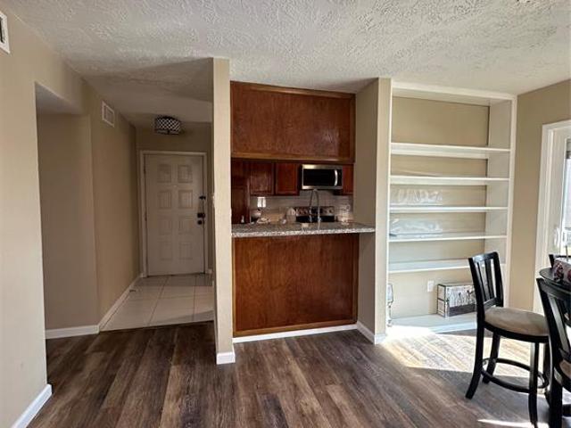 Townhouse for sale in Houston