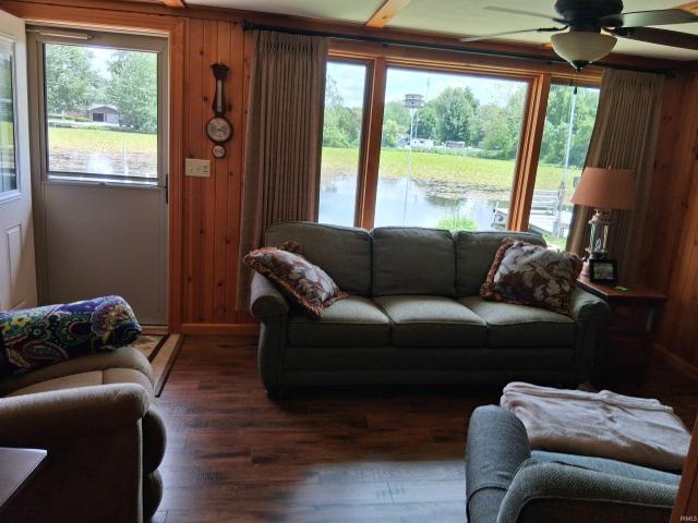 House for sale in Silver Lake, Indiana