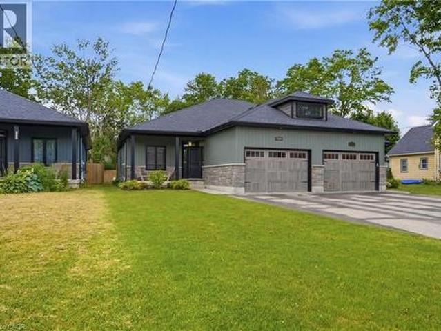 House for sale in Port Rowan, Ontario