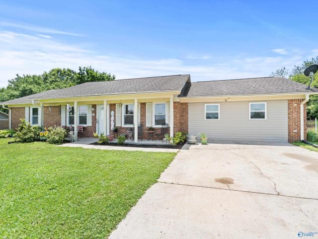 House for sale in New Market, Alabama