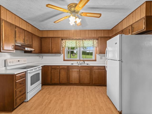 House for sale in Stamping Ground, Kentucky