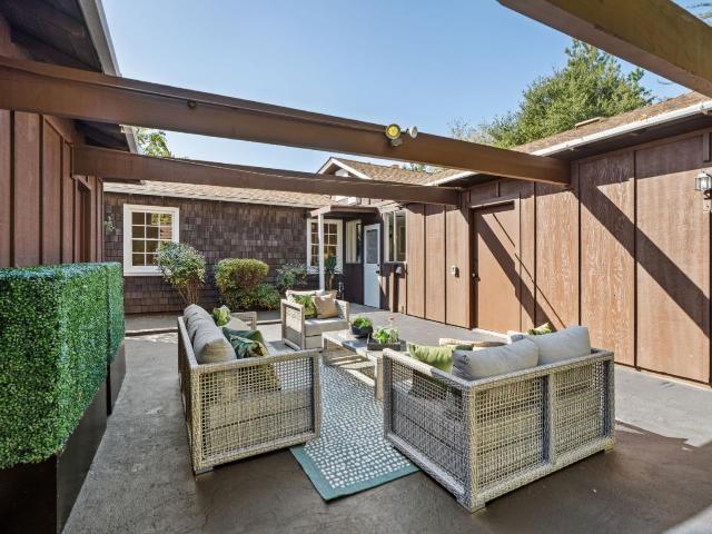 House for sale in Palo Alto, Santa Clara County