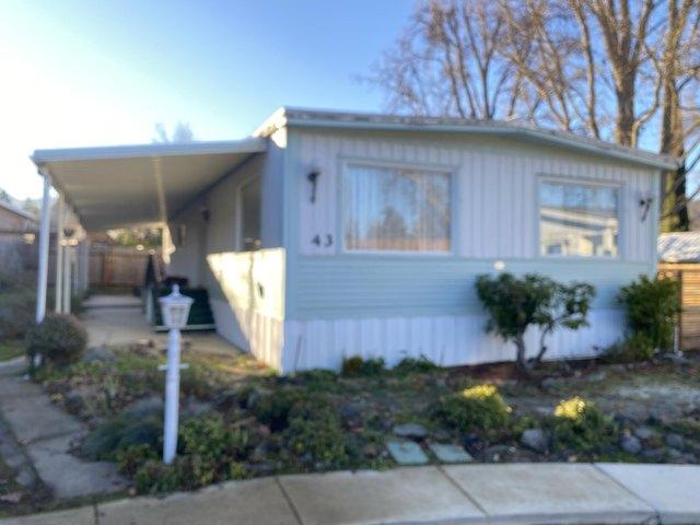 House for sale in Oregonia