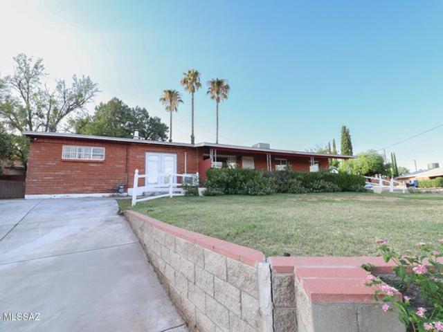 House for sale in Nogales, Arizona