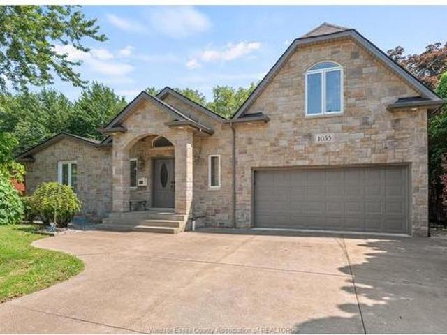 House for sale in Maidstone, Ontario